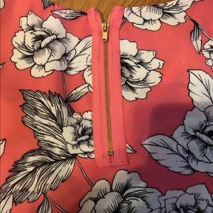 Floral top-pink rose